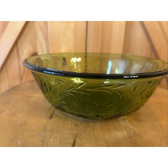 Vintage Indiana Glass Company Glass Green Daisy Pattern Bowl 7.5" x 2.75", 1970s - Picture 5 of 11